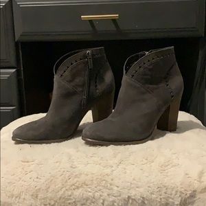 Vince Camuto Bootiea